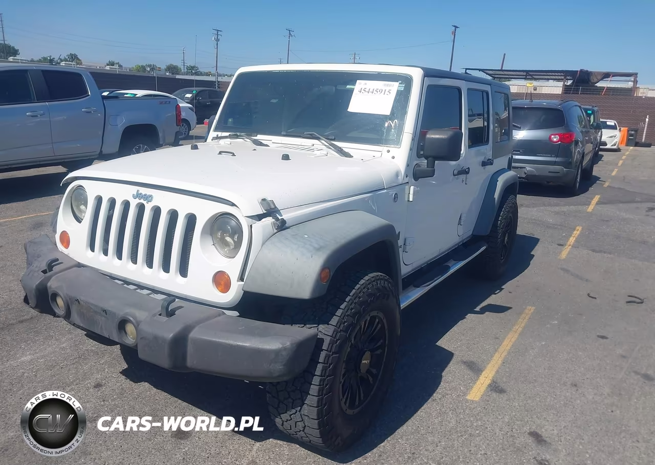 2007 Jeep Wrangler Unlimited X VIN:1J8GB39137L227299 - 2