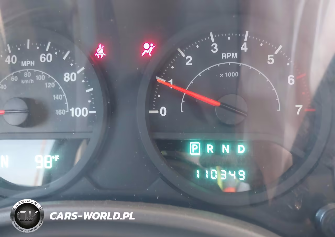 2007 Jeep Wrangler Unlimited X VIN:1J8GB39137L227299 - 7