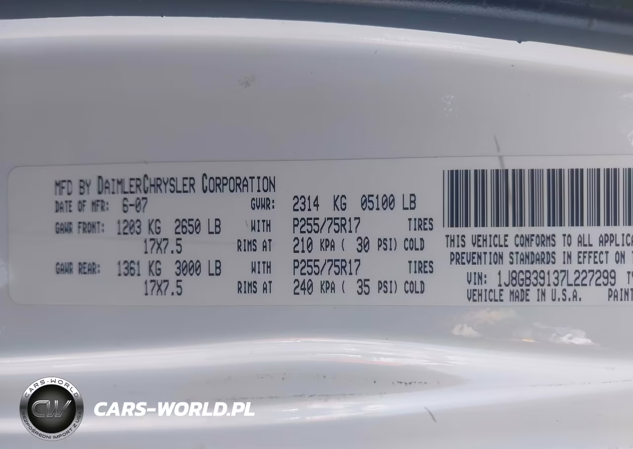 2007 Jeep Wrangler Unlimited X VIN:1J8GB39137L227299 - 9