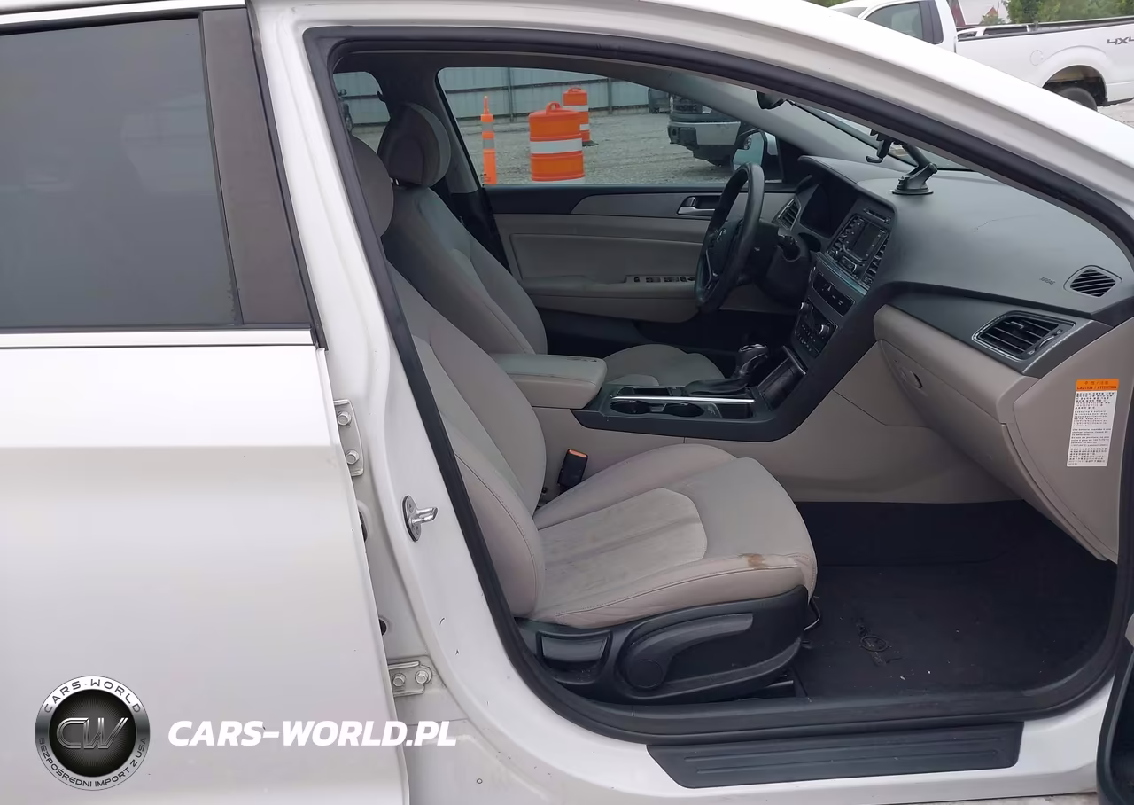 2016 Hyundai Sonata Hybrid Se VIN:KMHE24L18GA015468 - 5