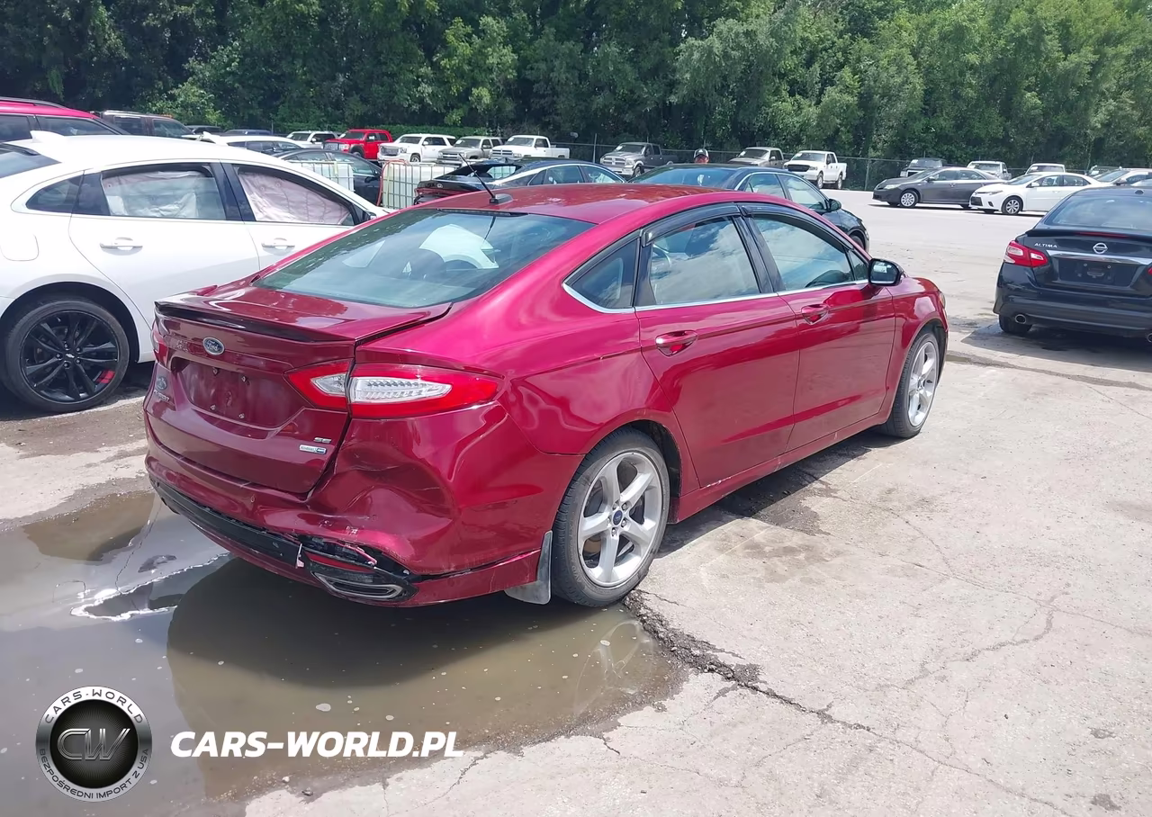 2015 Ford Fusion Se VIN:3FA6P0T92FR261614 - 4