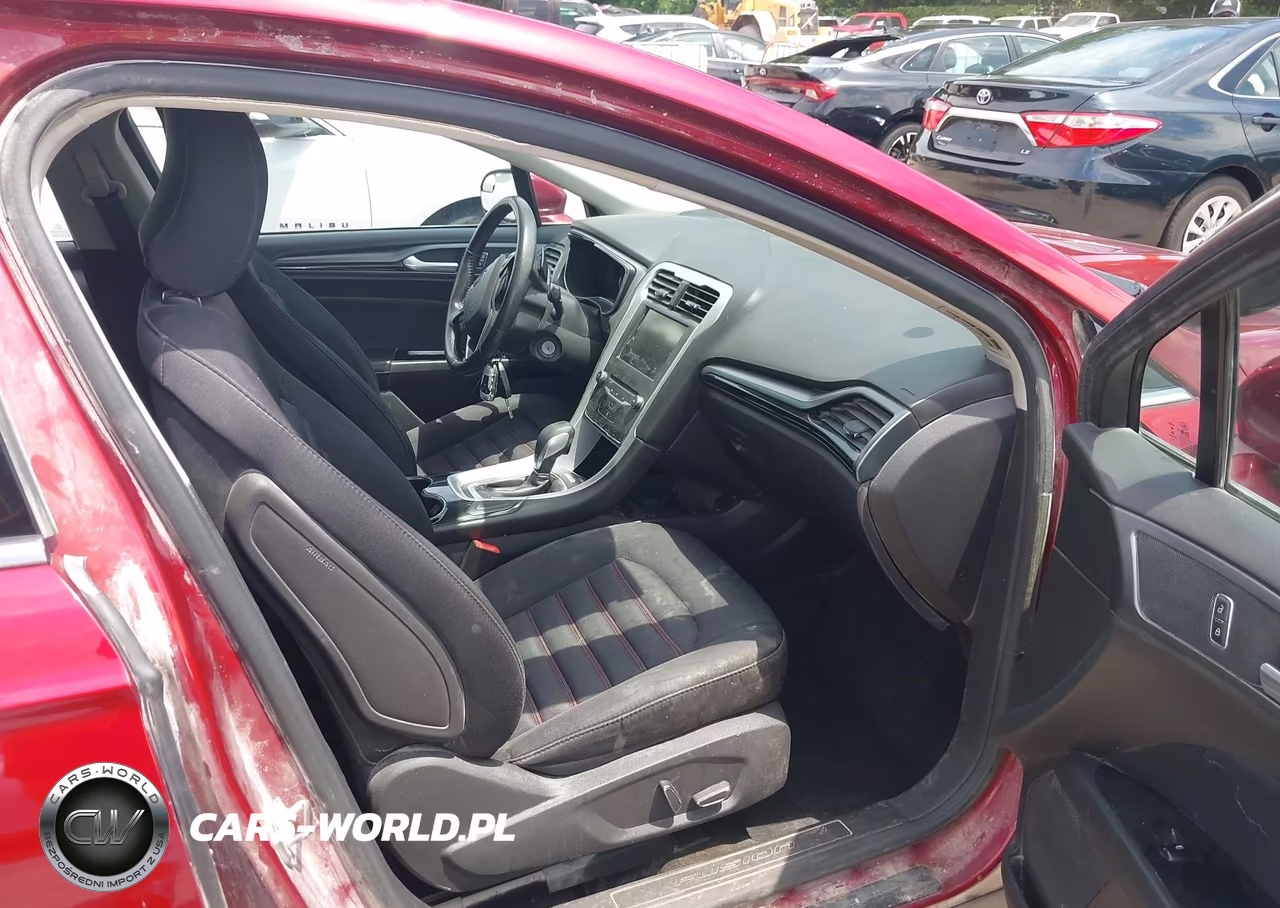 2015 Ford Fusion Se VIN:3FA6P0T92FR261614 - 5