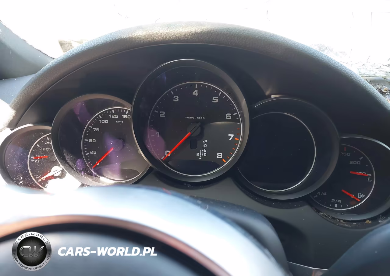 2017 Porsche Cayenne Platinum Edition VIN:WP1AA2A27HKA83017 - 15