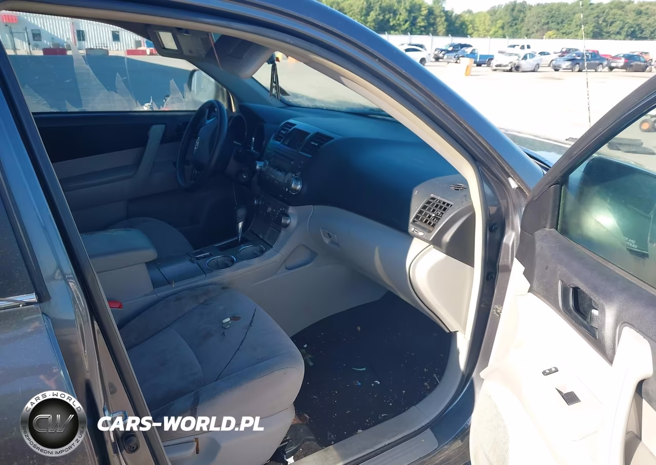 2011 Toyota Highlander VIN:5TDZA3EHXBS009065 - 5