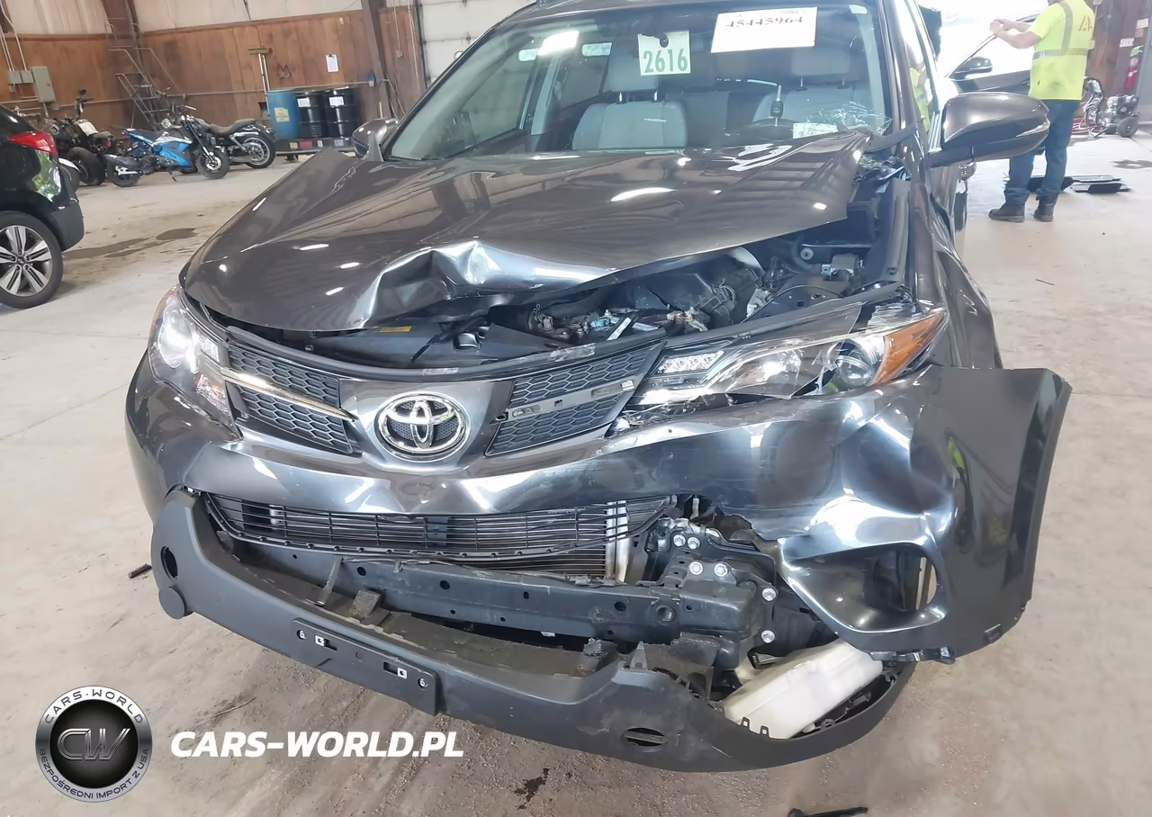 2015 Toyota Rav4 Xle VIN:2T3WFREV9FW226981 - 6