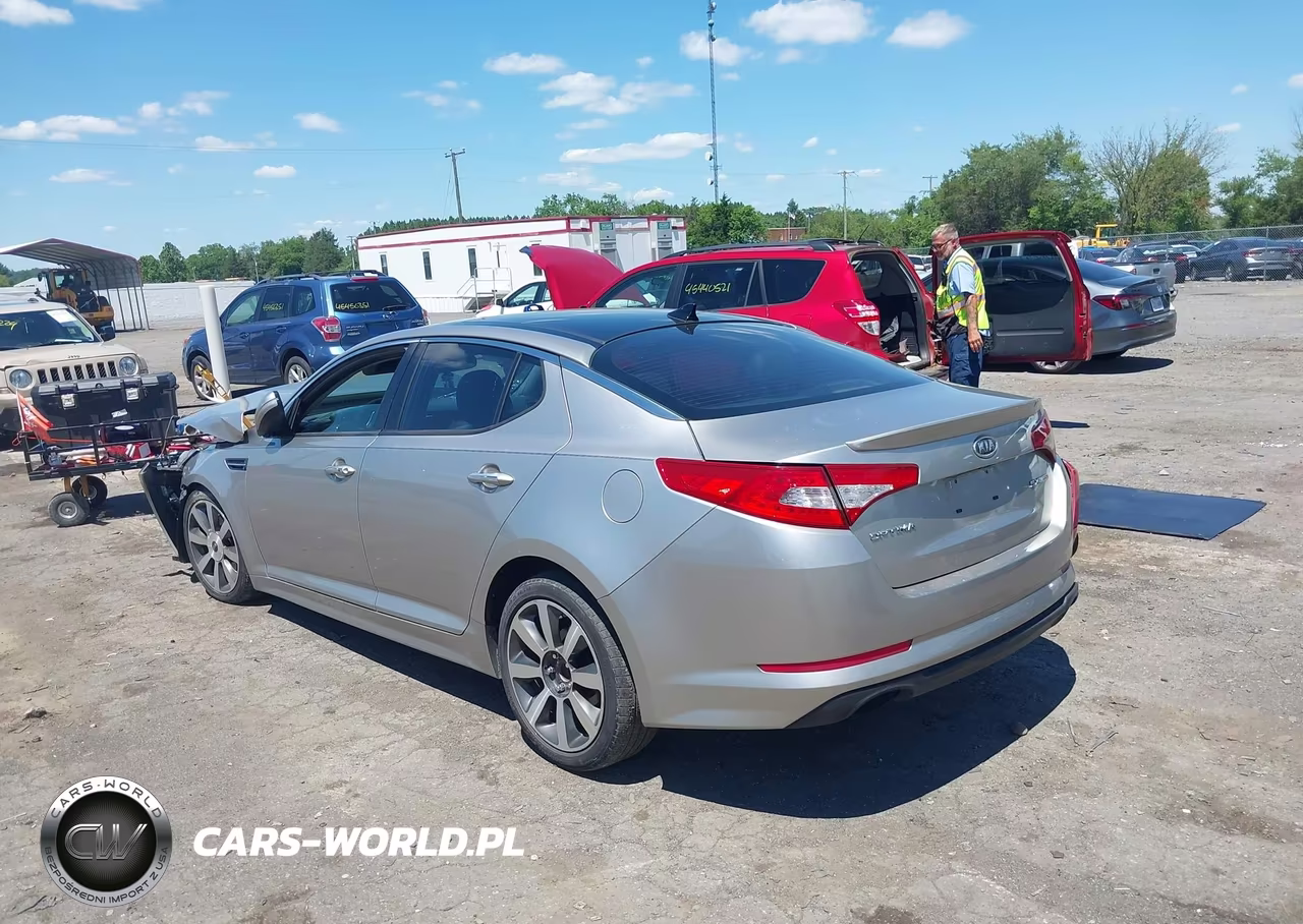 2011 Kia Optima Sx VIN:KNAGR4A63B5122496 - 3