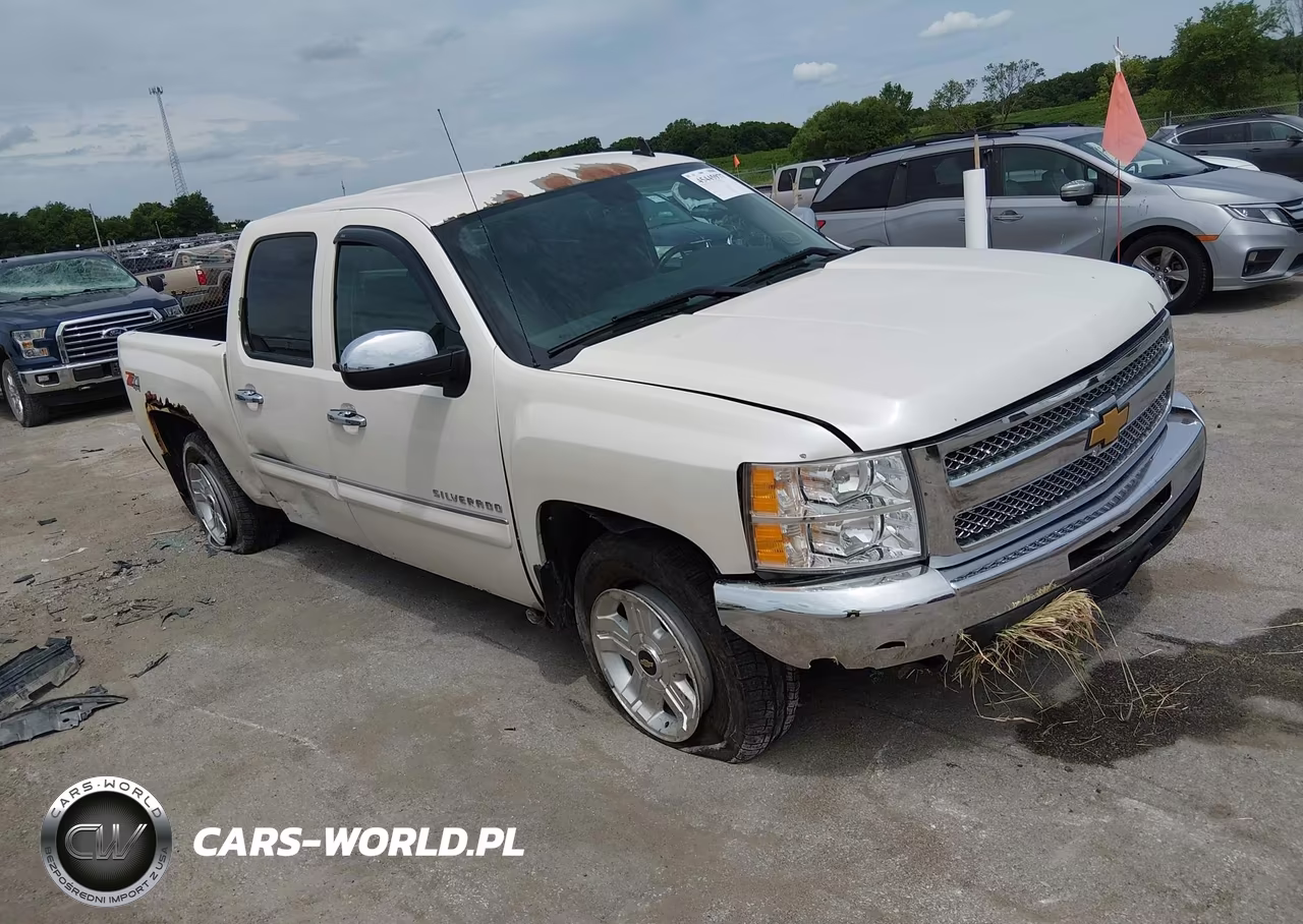 2013 Chevrolet Silverado 1500 Lt – zdjęcie 1 z 17