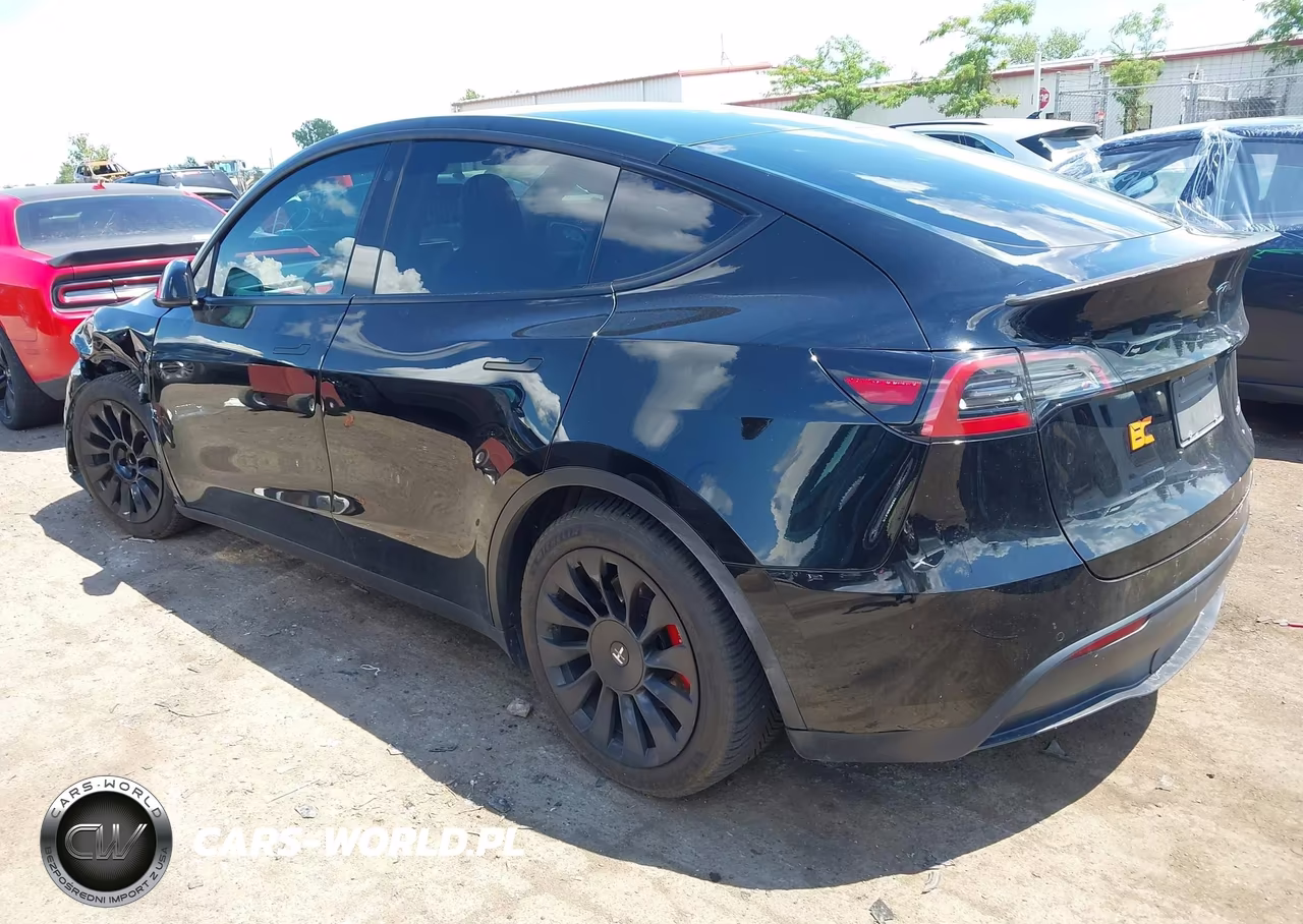 2022 Tesla Model Y Performance Dual Motor All-Wheel Drive VIN:7SAYGDEF4NF372004 - 3