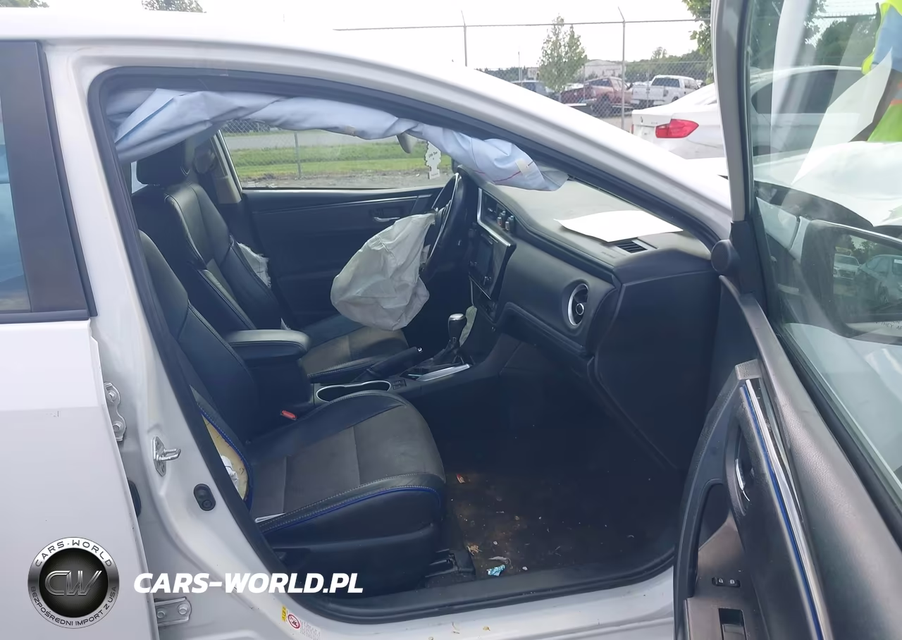 2019 Toyota Corolla Se VIN:2T1BURHE1KC136549 - 5