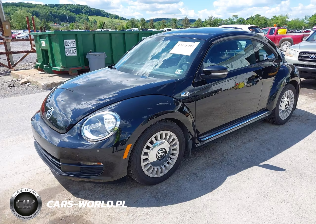 2013 Volkswagen Beetle 2.5L-2.5L Fender Edition VIN:3VWJP7AT7DM690458 - 2