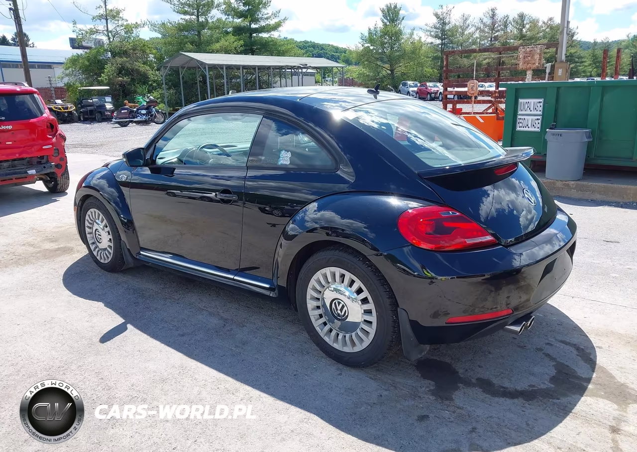 2013 Volkswagen Beetle 2.5L-2.5L Fender Edition VIN:3VWJP7AT7DM690458 - 3