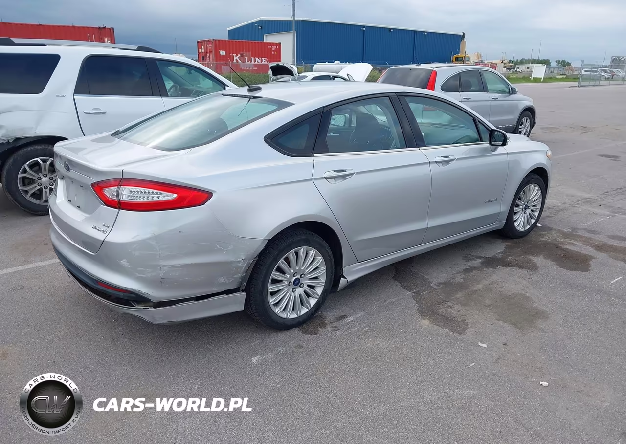 2013 Ford Fusion Hybrid Se VIN:3FA6P0LU5DR283138 - 4