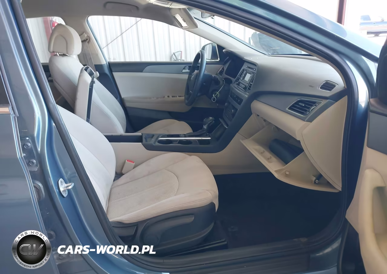2016 Hyundai Sonata VIN:5NPE24AFXGH409520 - 5