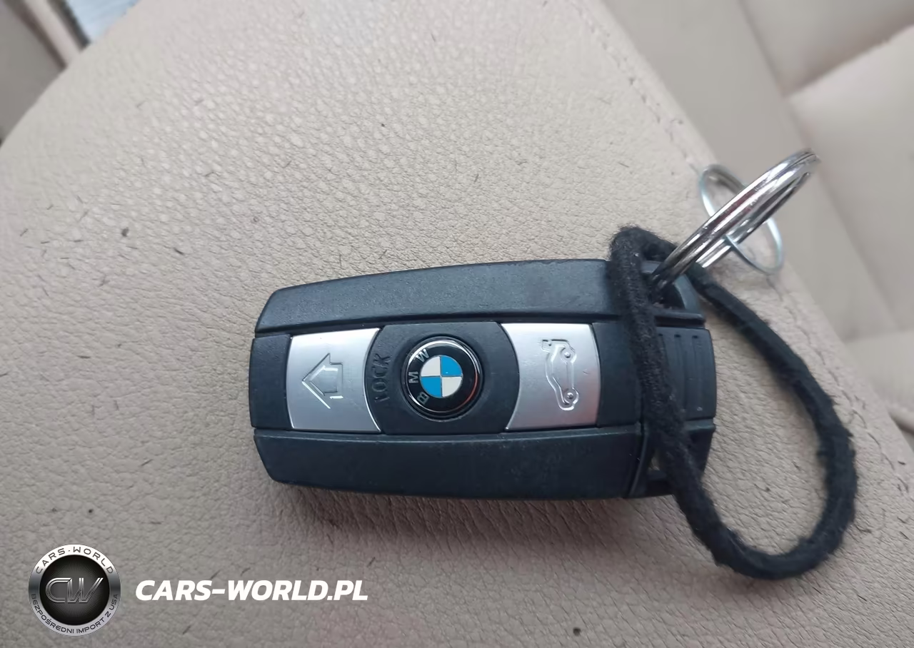 2015 BMW X1 xDrive28I VIN:WBAVL1C57FVY39176 - 11