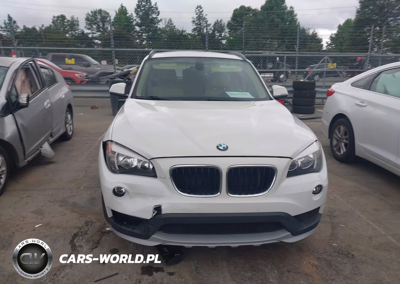 2015 BMW X1 xDrive28I VIN:WBAVL1C57FVY39176 - 12