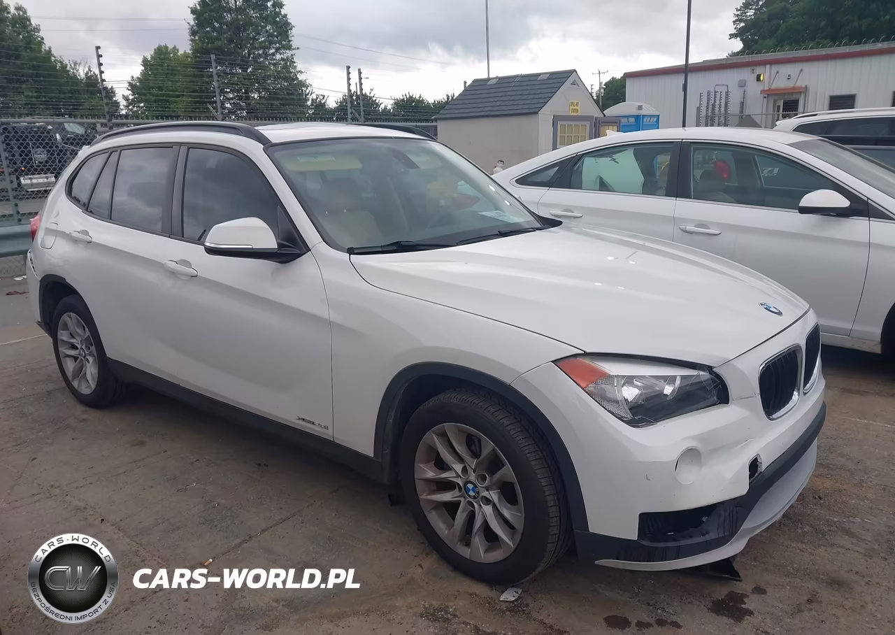 2015 BMW X1 xDrive28I VIN:WBAVL1C57FVY39176 - 13