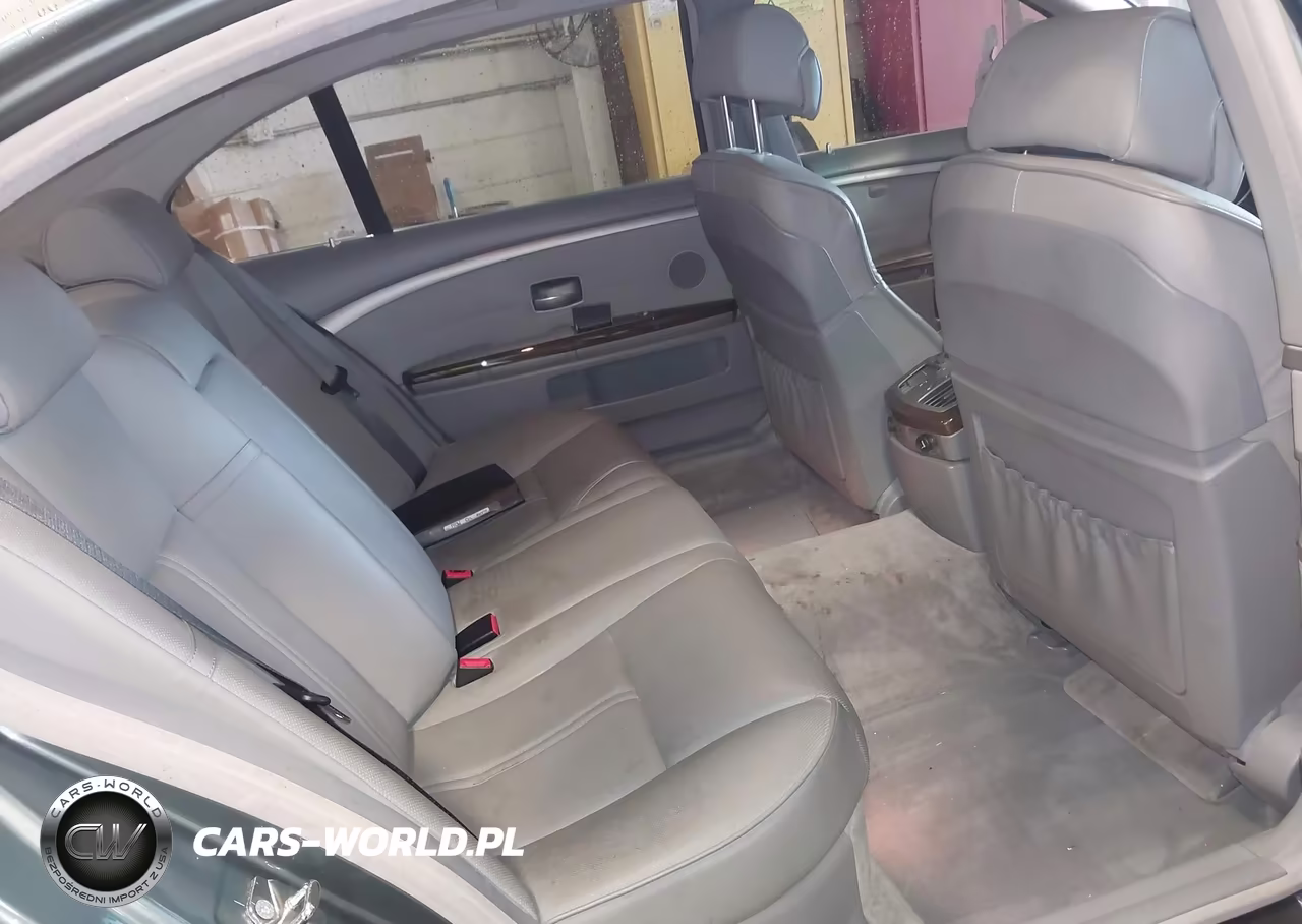 2003 BMW 7 Series 745Li VIN:WBAGN63453DR13851 - 8