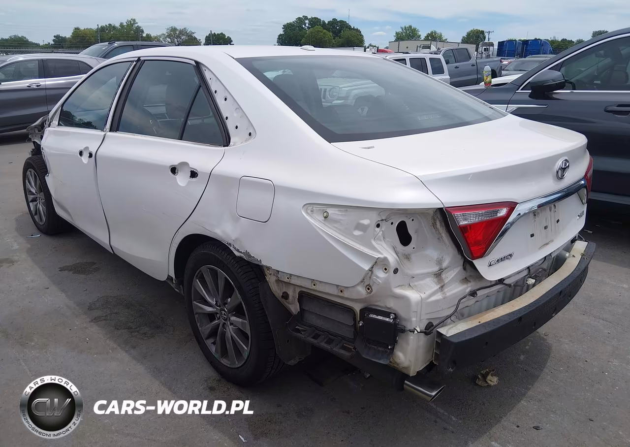 2017 Toyota Camry Xle V6 VIN:4T1BK1FK9HU577966 - 3