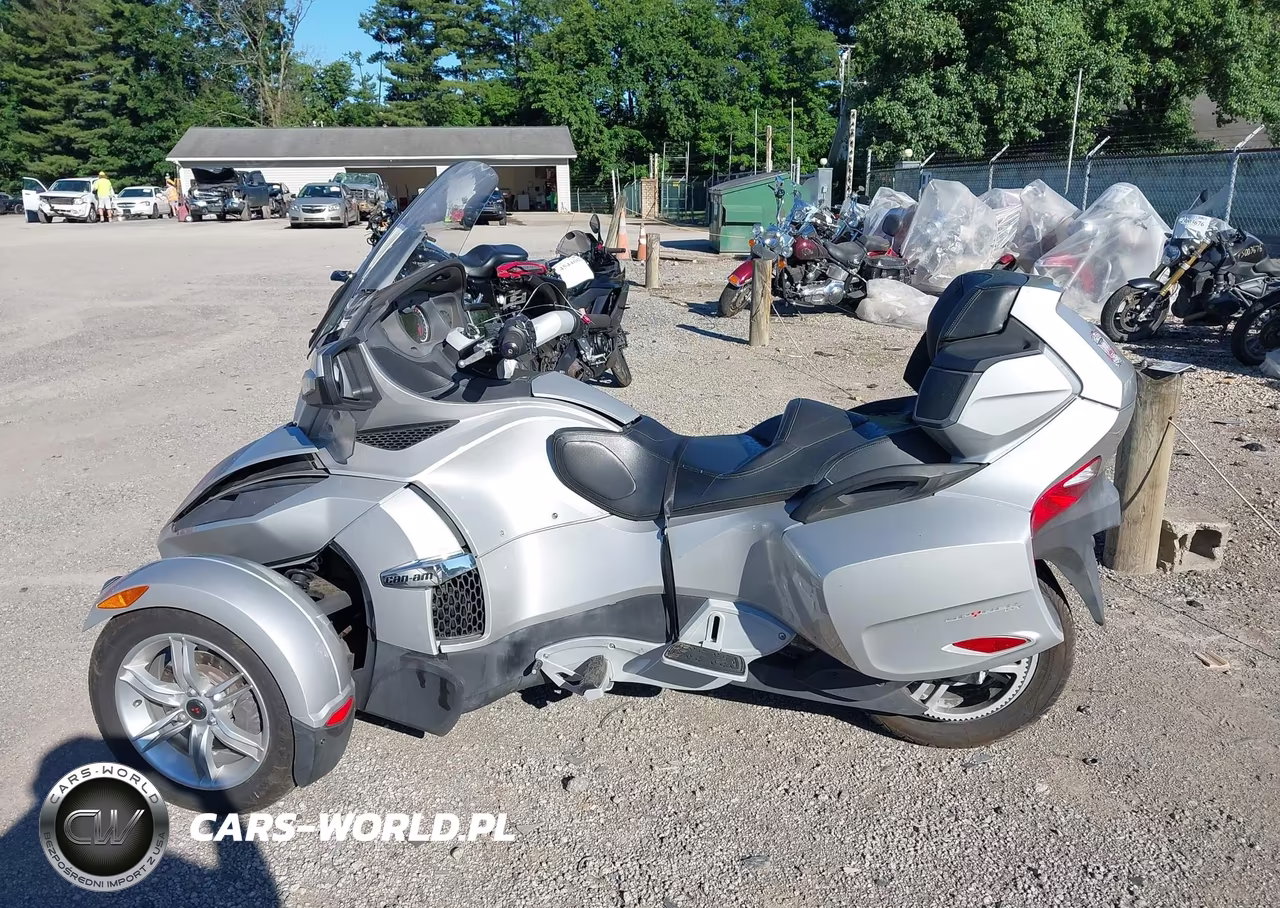 2010 Can-Am Spyder Roadster Rts VIN:2BXJBWC16AV000850 - 13