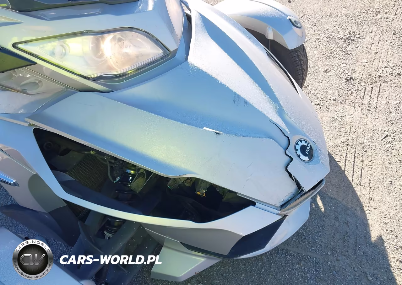2010 Can-Am Spyder Roadster Rts VIN:2BXJBWC16AV000850 - 14
