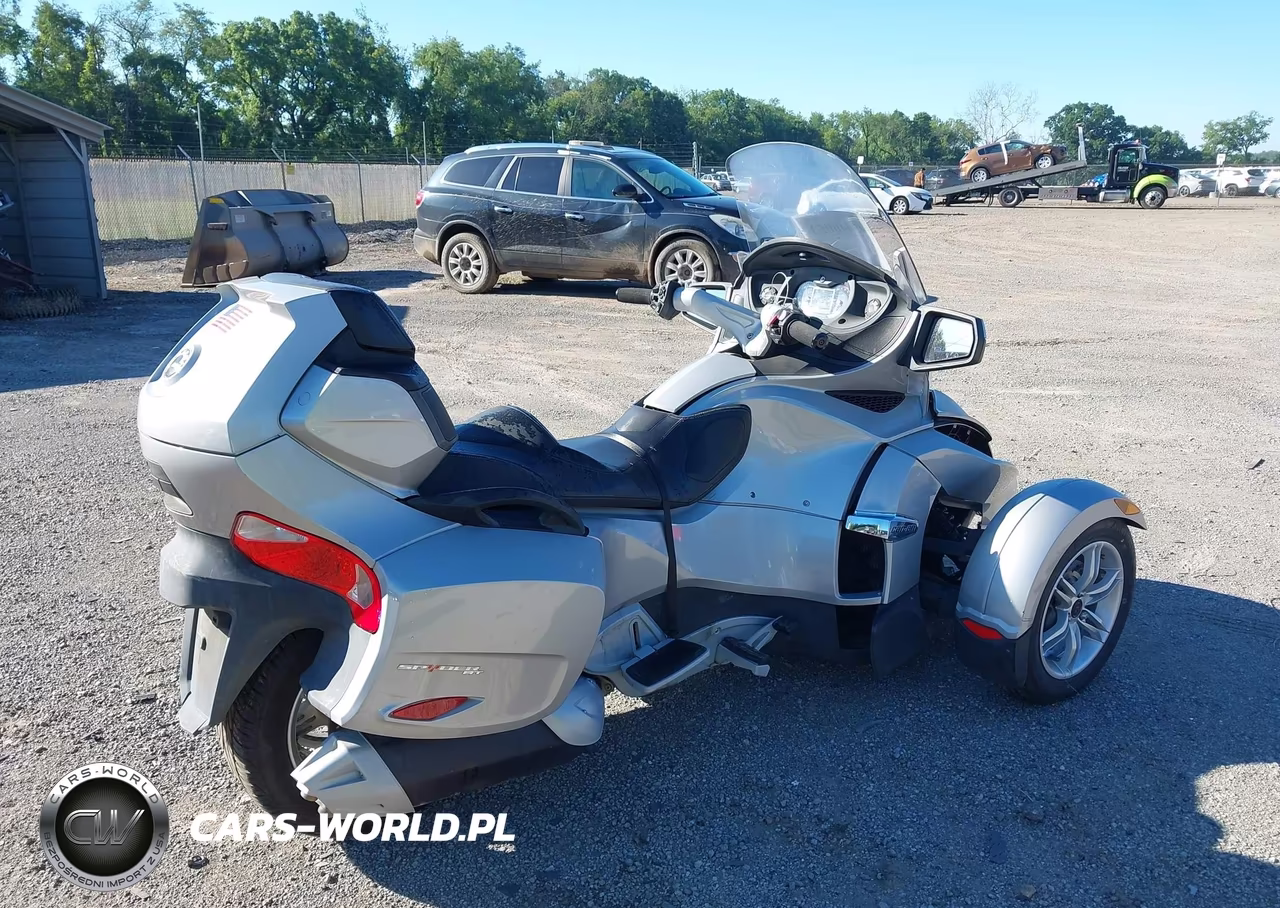 2010 Can-Am Spyder Roadster Rts VIN:2BXJBWC16AV000850 - 4