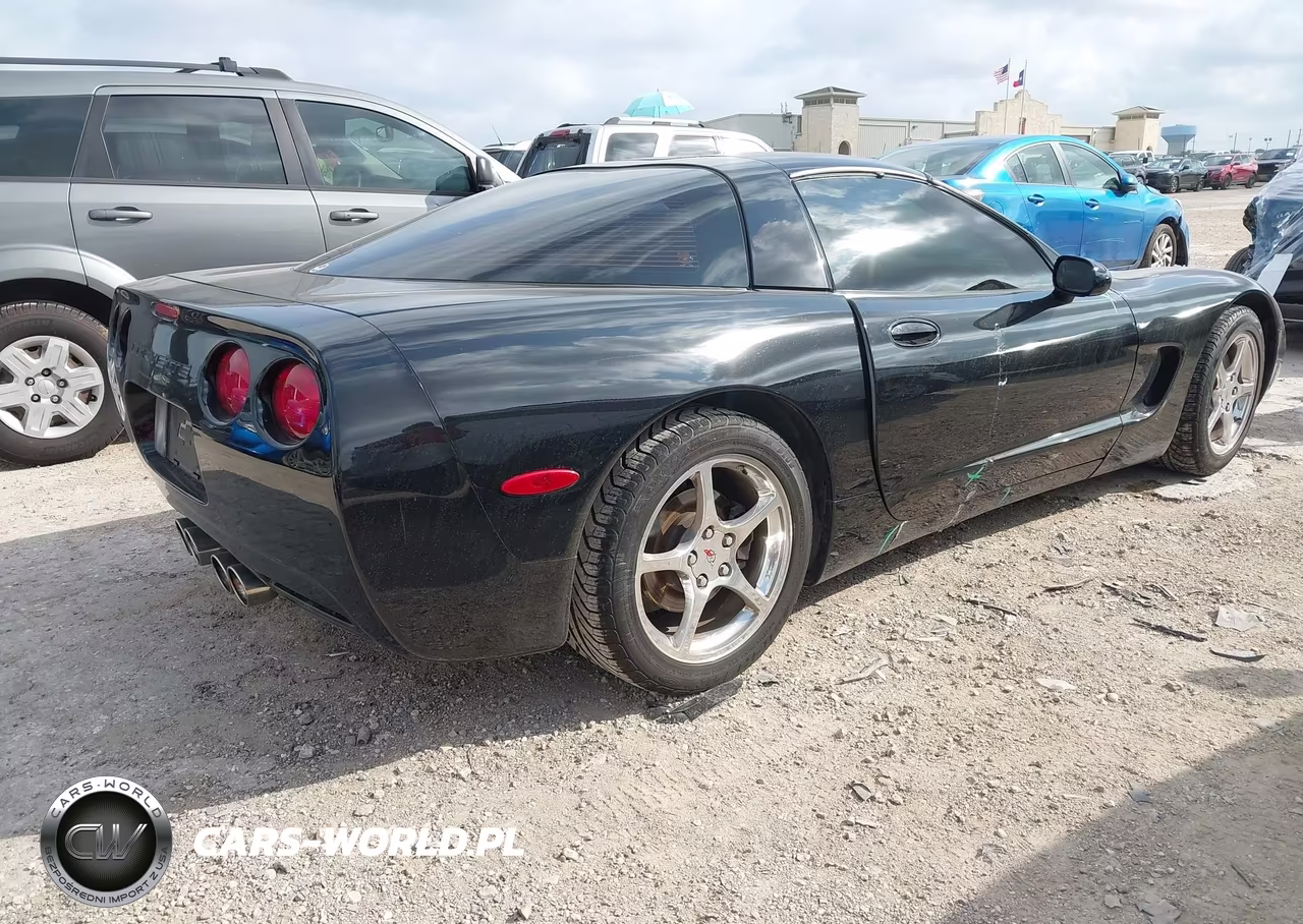 2001 Chevrolet Corvette VIN:1G1YY22G815122295 - 4