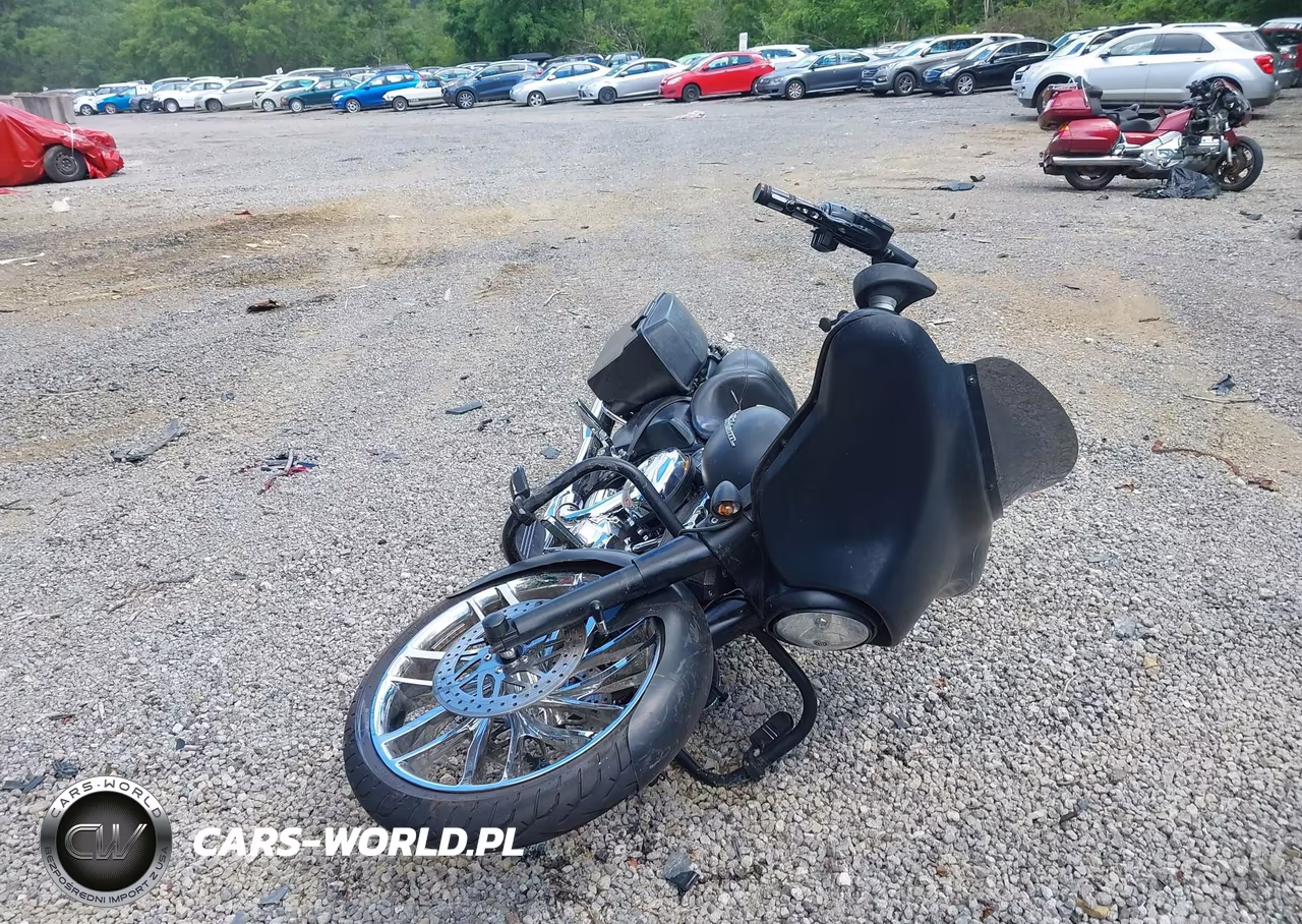 2011 Harley-Davidson Flhx VIN:1HD1KBM10BB655004 - 5