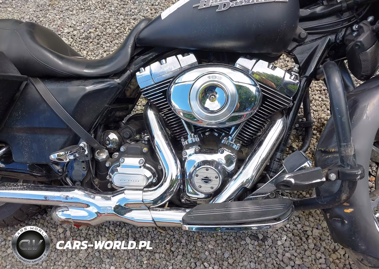 2011 Harley-Davidson Flhx VIN:1HD1KBM10BB655004 - 8