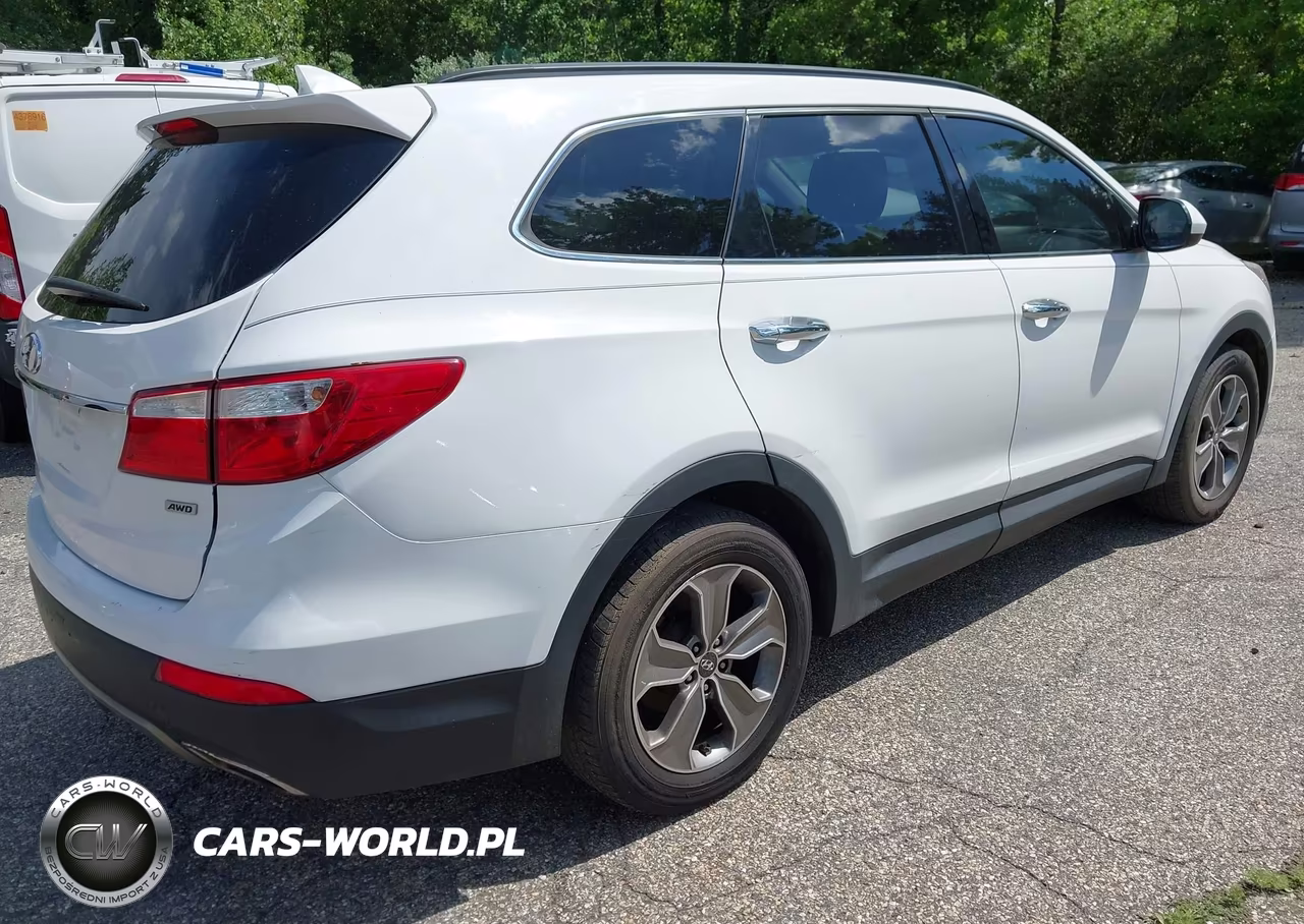 2013 Hyundai Santa Fe Gls VIN:KM8SMDHF9DU033439 - 4