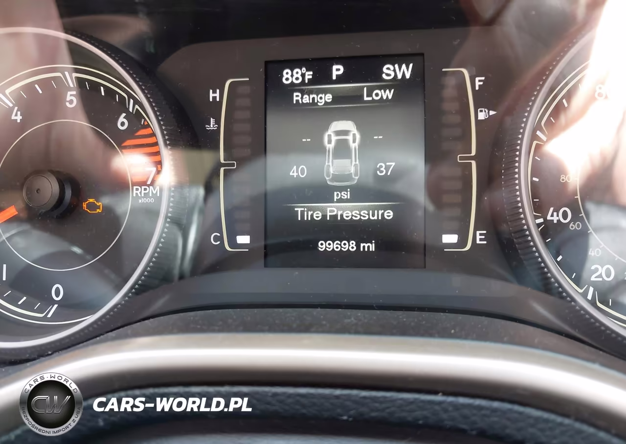 2017 Jeep Cherokee Altitude VIN:1C4PJMAB6HW502362 - 15
