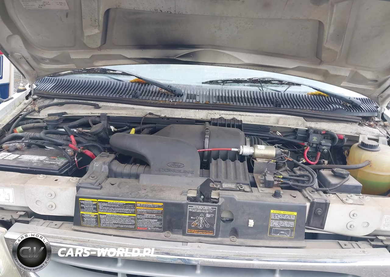 2000 Ford E-450 Cutaway Standard VIN:1FDXE45S3YHB54051 - 9