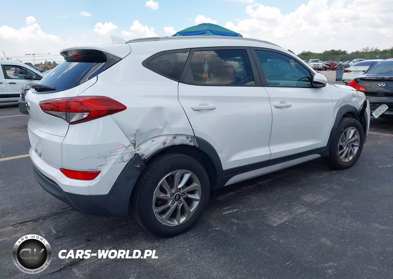 2018 Hyundai Tucson Sel VIN:KM8J33A42JU722316 - 4