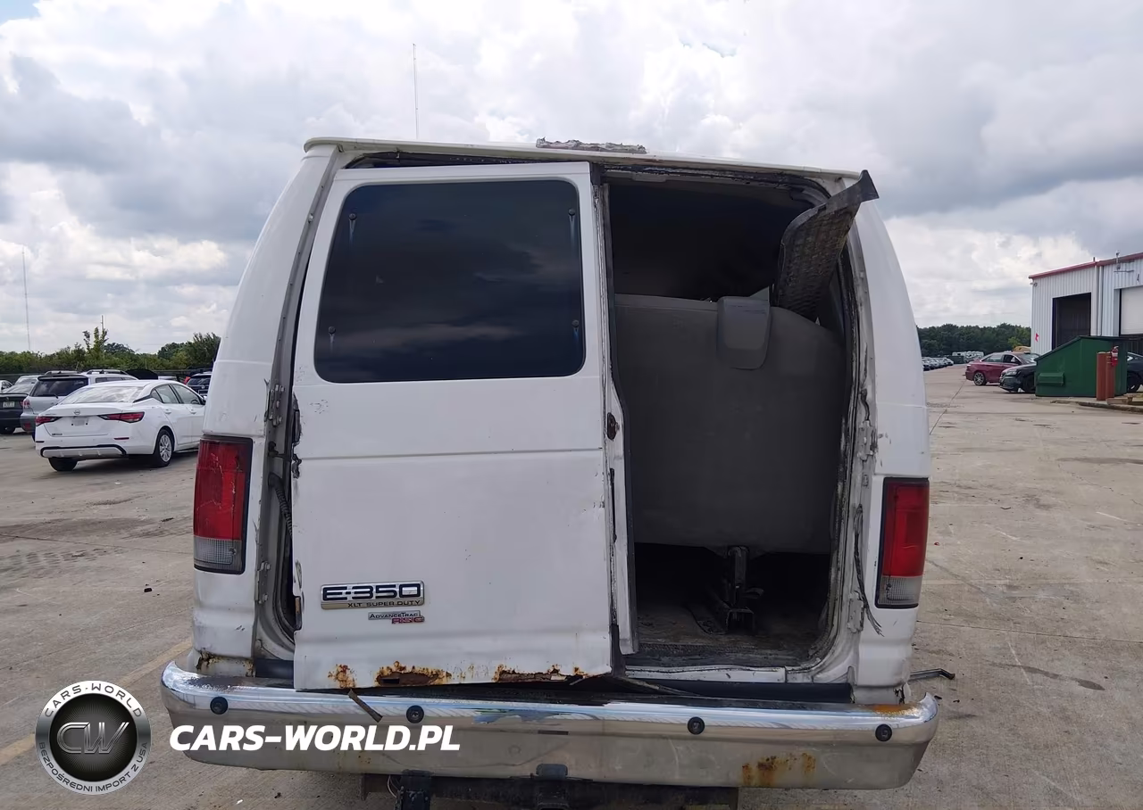2011 Ford E-350 Super Duty Xl-Xlt VIN:1FBSS3BL7BDB20518 - 15