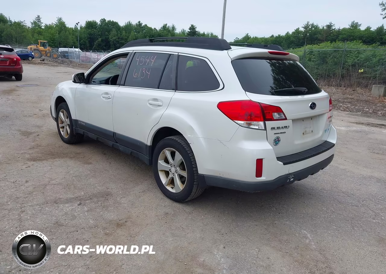 2013 Subaru Outback 2.5I Premium VIN:4S4BRBCC0D3304347 - 3