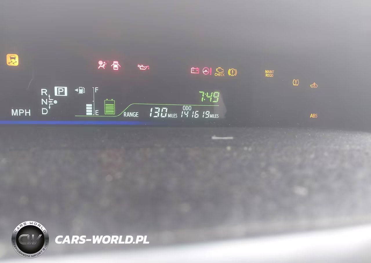 2012 Toyota Prius V Two VIN:JTDZN3EU8C3173502 - 7