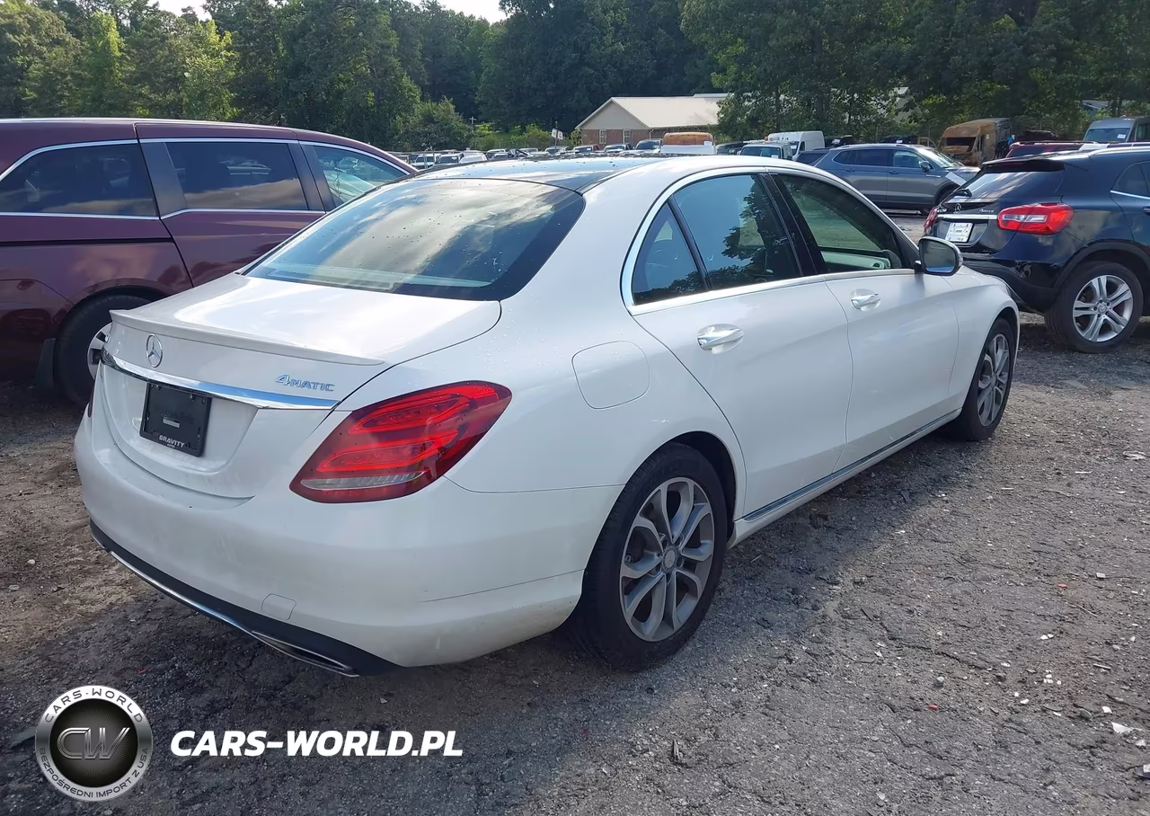 2017 Mercedes-Benz C 300 4Matic VIN:55SWF4KB3HU195828 - 4