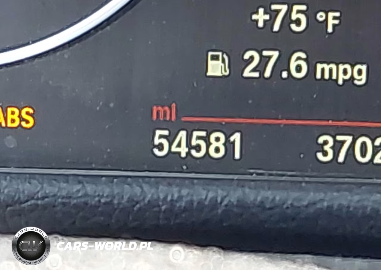 2018 BMW 330I xDrive VIN:WBA8D9C56JA615423 - 15