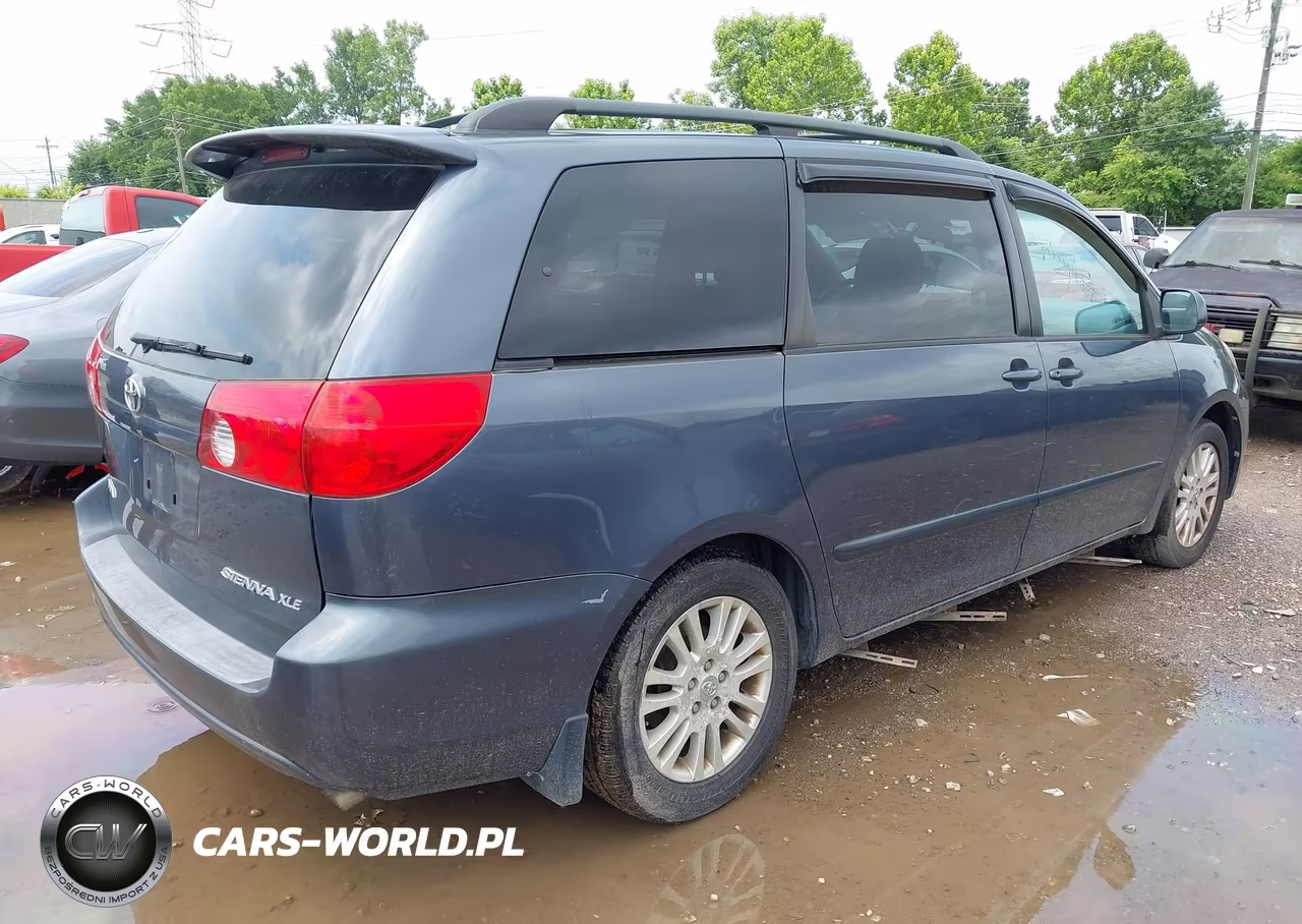 2007 Toyota Sienna Xle VIN:5TDZK22C17S015554 - 4