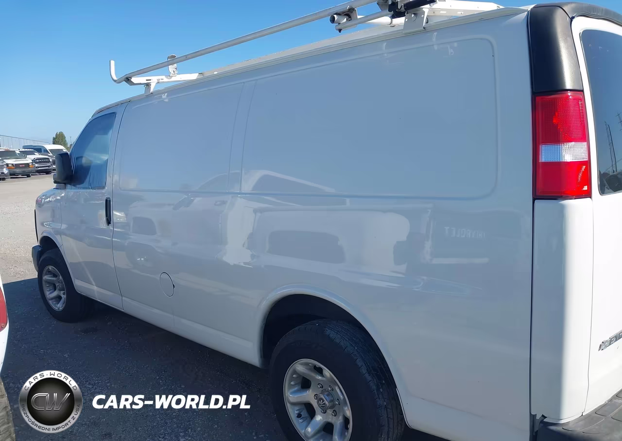2004 Chevrolet Express VIN:1GCFG15X441106579 - 13