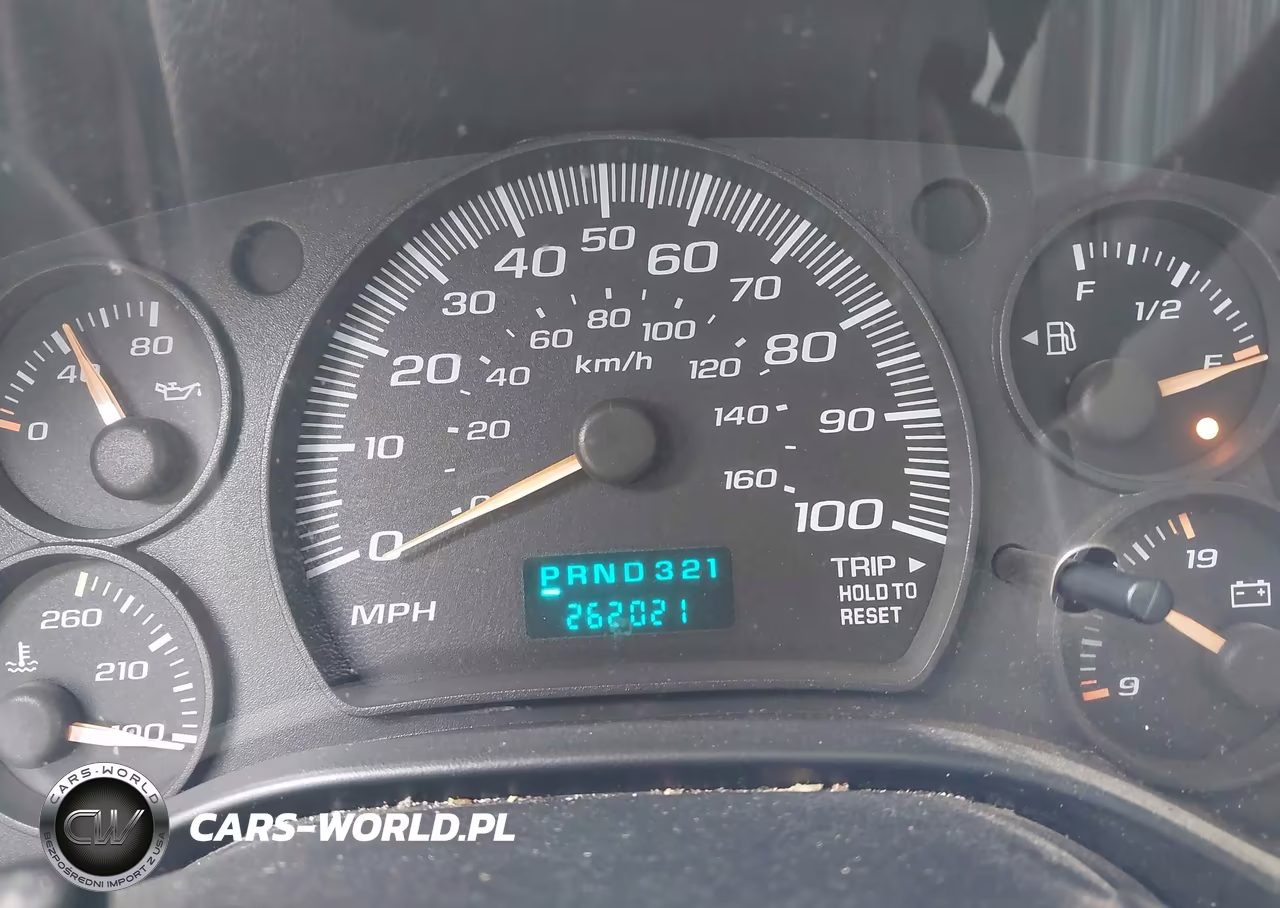 2004 Chevrolet Express VIN:1GCFG15X441106579 - 7