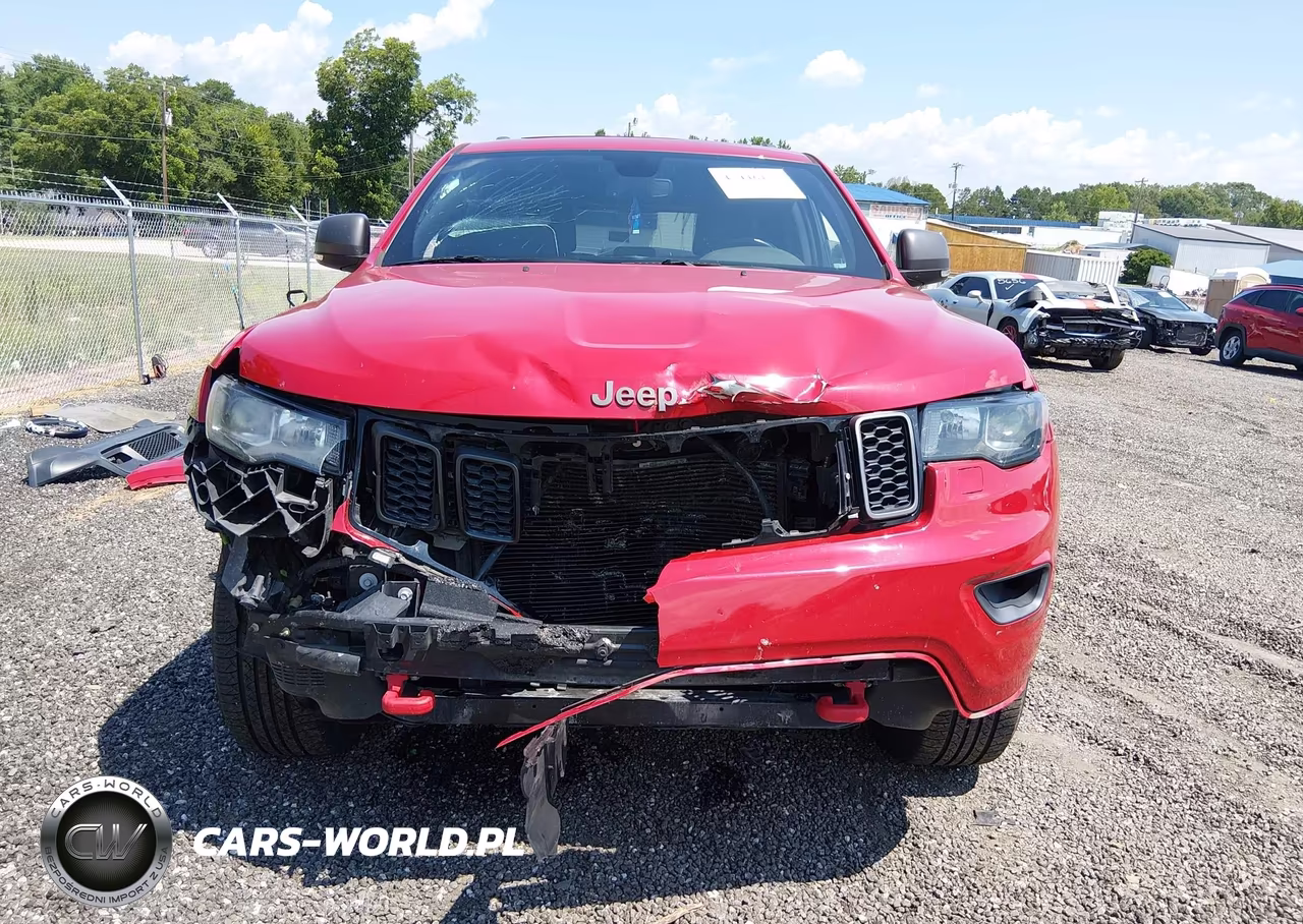 2018 Jeep Grand Cherokee Trailhawk 4X4 VIN:1C4RJFLG9JC406357 - 13