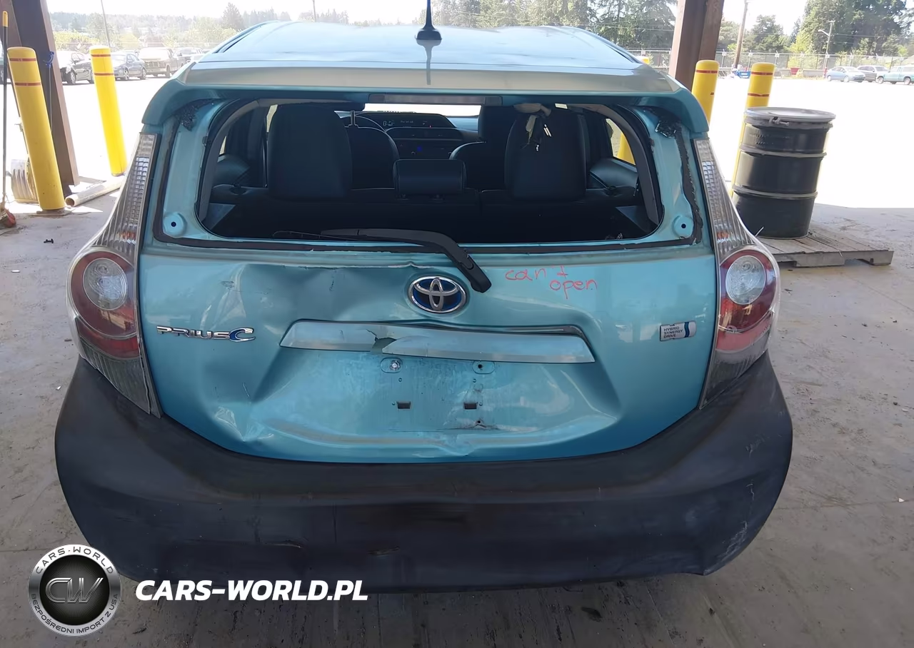 2014 Toyota Prius C Four VIN:JTDKDTB32E1066993 - 6