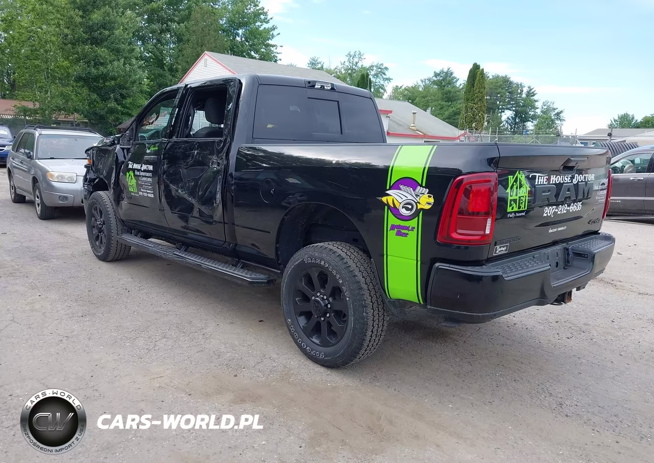2025 Ram 2500 Big Horn 4X4 6'4 Box VIN:3C6UR5DJ8SG523392 - 3