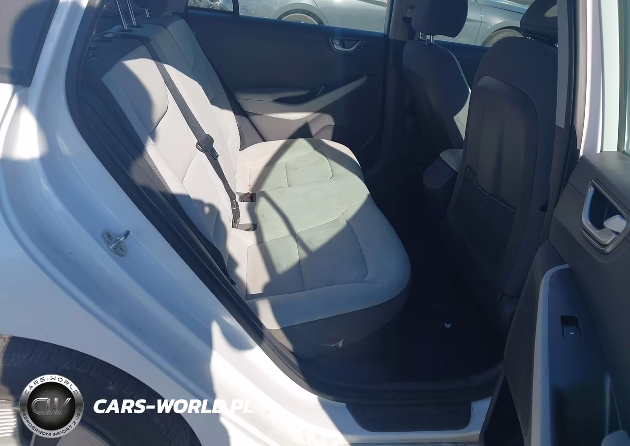2021 Hyundai Ioniq Hybrid Blue VIN:KMHC65LC1MU245432 - 8
