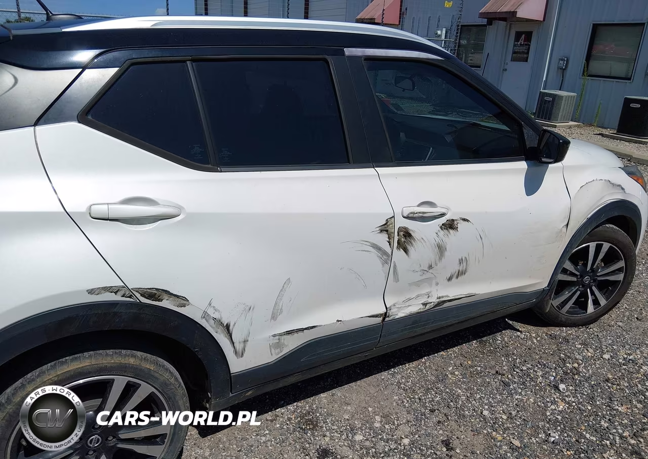 2019 Nissan Kicks Sv VIN:3N1CP5CU6KL566435 - 19