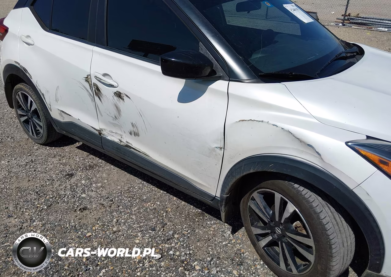 2019 Nissan Kicks Sv VIN:3N1CP5CU6KL566435 - 6