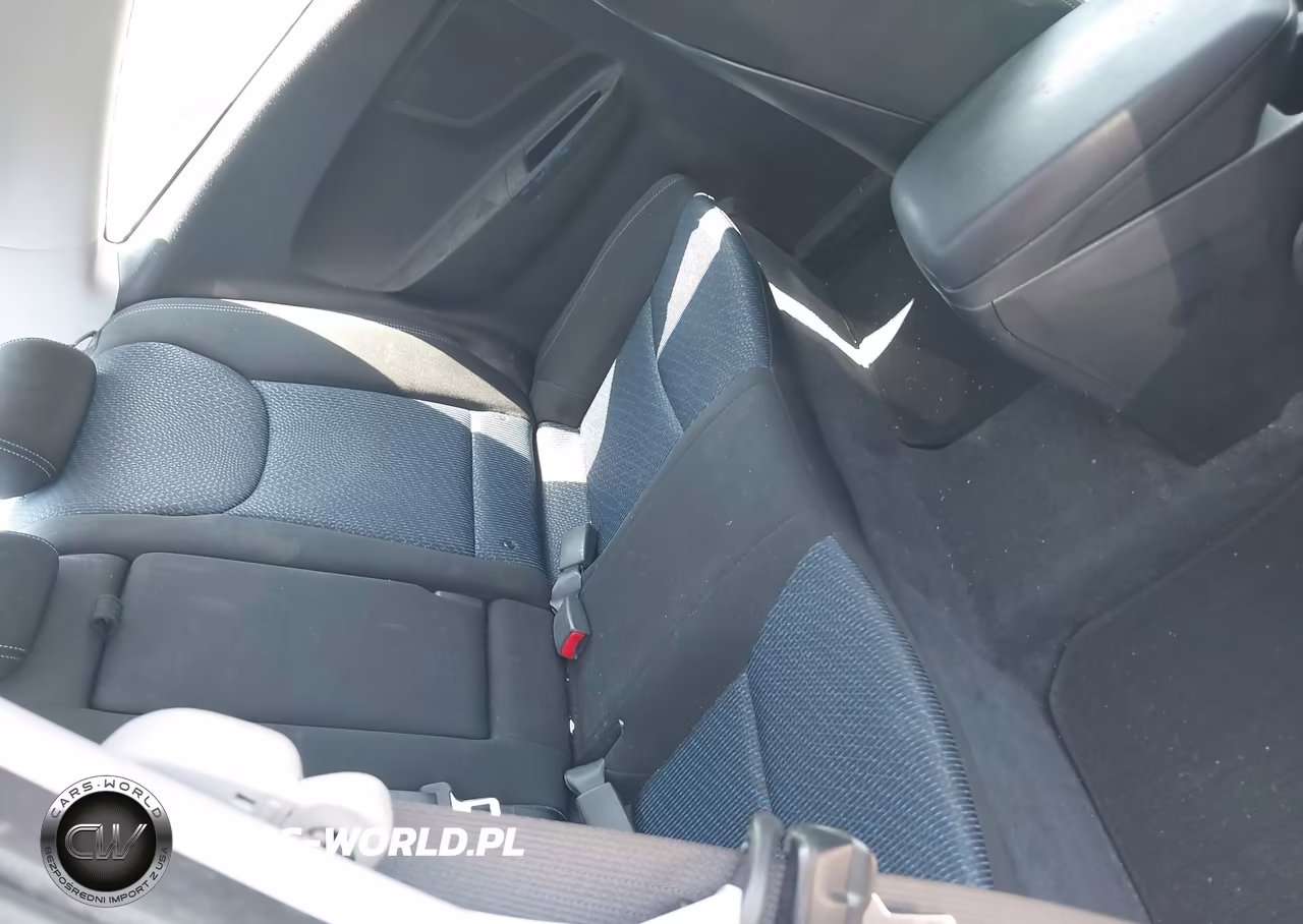 2013 Hyundai Elantra Gs VIN:KMHDH6AE4DU018518 - 8