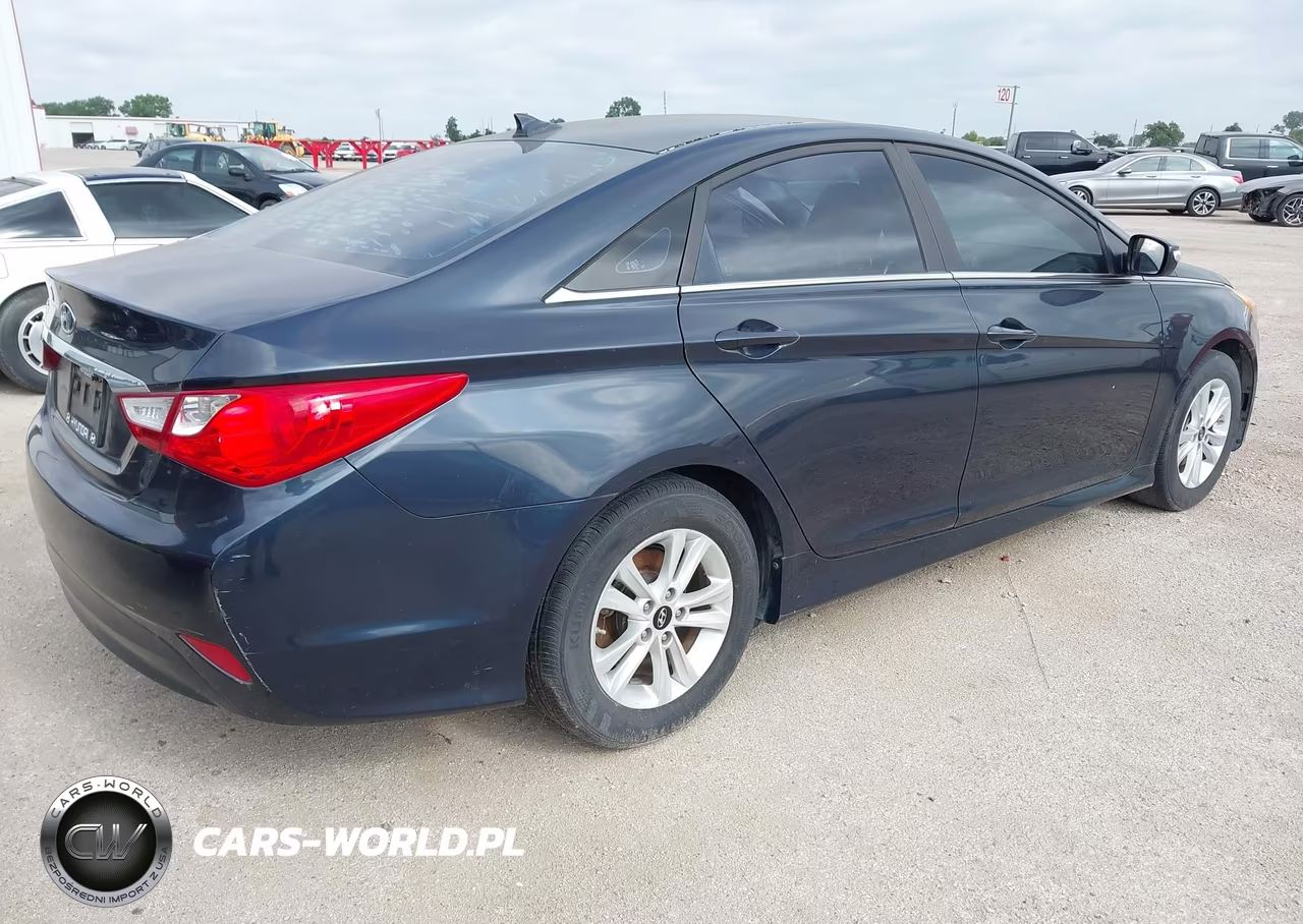 2014 Hyundai Sonata Gls VIN:5NPEB4AC6EH864237 - 4