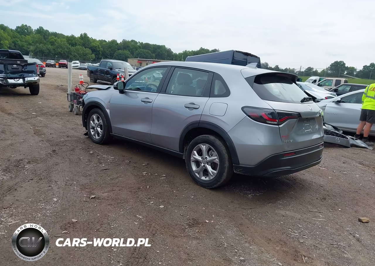 2023 Honda Hr-V Awd Lx VIN:3CZRZ2H34PM735024 - 3