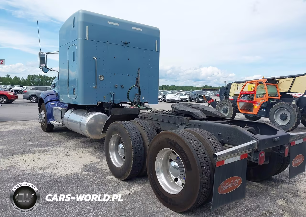 2009 Peterbilt 386 VIN:1XPHD49X59D790401 - 3